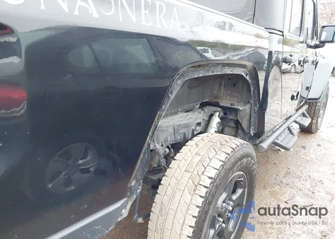 2020 Jeep Gladiator Rubicon 4X4 z USA, uszkodzony, nr VIN 1C6JJTBG2LL191489